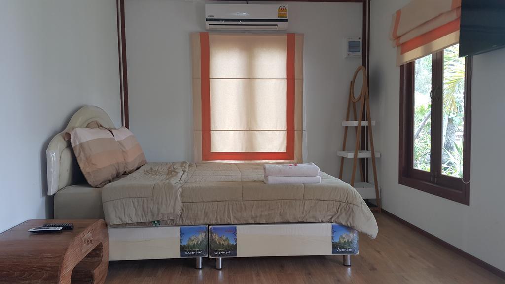 Oyo 75402 Villa Rayonghouse Ban Nong Sai Yong Kültér fotó
